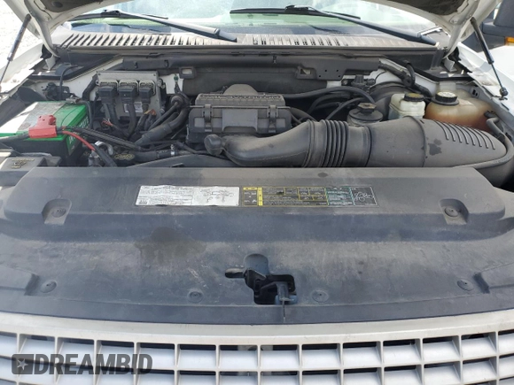 2005 Ford Expedition Eddie Bauer with VIN 1FMFU18535LA51658, listed as a Copart auction lot 61268125 with 210,363 mi miles and Salvage title. Bid and sale history available at DreamBid. Image 12.