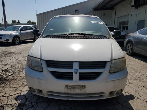 2006 Dodge Grand Caravan SXT with VIN 2D4GP44L56R780472, listed as a Copart auction lot 70472024 with 125,443 mi miles and Clean Title. Bid and sale history available at carsss.com. Image 5.