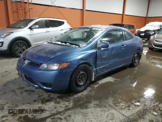2008 Honda Civic Cpe LX with VIN 2HGFG11638H004082, listed as a Copart auction lot 82321154 with 274,929 mi miles and Salvage Title. Bid and sale history available at carsss.com. Image 1.