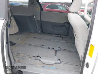 2013 Toyota Sienna LE with VIN 5TDJK3DC0DS066829, listed as a IAAI auction lot 41635076 with 205,808 mi miles and . Bid and sale history available at DreamBid. Image 8.