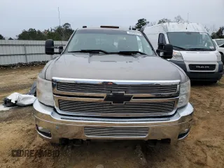 2014 Chevrolet Silverado 3500HD LTZ with VIN 1GC4K1C81EF128528, listed as a Copart auction lot 86098474 with 179,717 mi miles and Salvage Title. Bid and sale history available at DreamBid. Image 5.