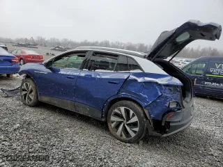 2021 Volkswagen ID.4 Pro S with VIN WVGUNPE23MP057257, listed as a Copart auction lot 46154565 with 24,786 mi miles and Salvage Title. Bid and sale history available at carsss.com. Image 2.