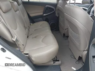 2006 Toyota RAV4 Limited с VIN JTMZK31V665001498, выставлен на аукционе IAAI как лот 42258811 с пробегом 214 530 миль миль и . История ставок и продаж доступна на DreamBid. Изображение 8.