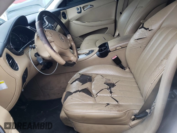2008 Mercedes-Benz CLS-Class 5.5L with VIN WDDDJ72X18A122623, listed as a Copart auction lot 79947294 with 0 mi miles and Non Repairable. Bid and sale history available at carsss.com. Image 7.