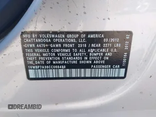 2012 Volkswagen Passat SE z VIN 1VWBP7A36CC068499, wystawiony jako IAAI lot #41932731 z przebiegiem 208 896 mil mil oraz . Historia ofert i sprzedaży dostępna na DreamBid. Obrazek 9.