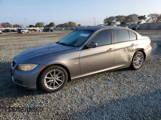 2010 BMW 3 Series 328i with VIN WBAPH5G51ANM34726, listed as a Copart auction lot 43971725 with 183,454 mi miles and Salvage Title. Bid and sale history available at DreamBid. Image 1.
