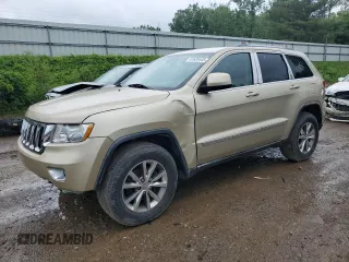 2011 Jeep Grand Cherokee Laredo z VIN 1J4RR4GG0BC562824, wystawiony jako Copart lot #61625445 z przebiegiem 166 490 mil mil oraz Czysty tytuł • Clean title. Historia ofert i sprzedaży dostępna na DreamBid. Obrazek 1.