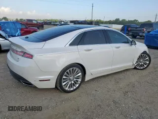 2014 Lincoln MKZ with VIN 3LN6L2GK4ER811632, listed as a Copart auction lot 59675525 with 143,230 mi miles and Salvage title. Bid and sale history available at DreamBid. Image 3.