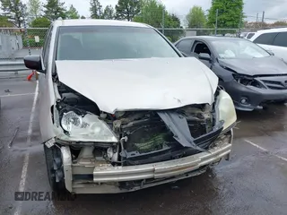 2005 Honda Odyssey EX with VIN 5FNRL38445B412759, listed as a IAAI auction lot 41975304 with 133,221 mi miles. Bid and sale history available at carsss.com. Image 6.