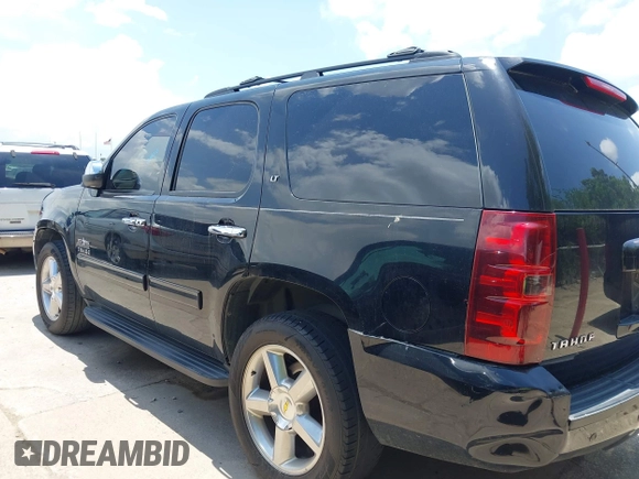 2011 Chevrolet Tahoe LT with VIN 1GNSCBE01BR389984, listed as a IAAI auction lot 42673033 with 289,294 mi miles and . Bid and sale history available at DreamBid. Image 6.
