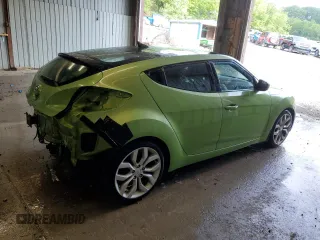 2012 Hyundai Veloster w/Black Int с VIN KMHTC6AD4CU044035, выставлен на аукционе Copart как лот 58576475 с пробегом 100 667 миль миль и Списание • Salvage title. История ставок и продаж доступна на DreamBid. Изображение 3.