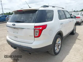 2015 Ford Explorer Limited with VIN 1FM5K8F8XFGB31458, listed as a IAAI auction lot 42062803 with 166,177 mi miles and . Bid and sale history available at DreamBid. Image 4.
