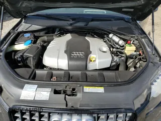 2015 Audi Q7 3.0L TDI Prestige with VIN WA1WMAFE8FD007796, listed as a Copart auction lot 46927935 with 101,847 mi miles and Salvage Title. Bid and sale history available at carsss.com. Image 12.