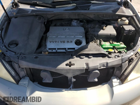 2005 Lexus RX 330 with VIN JTJGA31U350051558, listed as a Copart auction lot 60489215 with 216,702 mi miles and Salvage title. Bid and sale history available at DreamBid. Image 12.