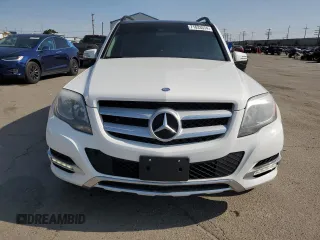 2013 Mercedes-Benz GLK 350 with VIN WDCGG8JB9DG146915, listed as a Copart auction lot 71633574 with 143,171 mi miles and Clean Title. Bid and sale history available at DreamBid. Image 5.