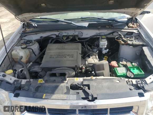 2011 Ford Escape Limited z VIN 1FMCU0EG2BKC70972, wystawiony jako Copart lot #58981605 z przebiegiem 120 117 mil mil oraz Szkoda całkowita • Salvage title. Historia ofert i sprzedaży dostępna na DreamBid. Obrazek 11.