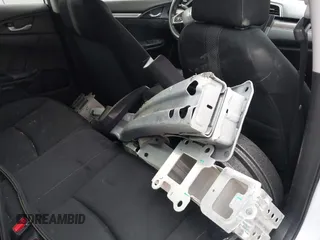 2019 Honda Civic EX с VIN JHMFC1F39KX010592, выставлен на аукционе IAAI как лот 42327745 с пробегом 92 906 миль миль и . История ставок и продаж доступна на DreamBid. Изображение 18.