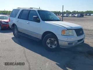2003 Ford Expedition Special Service z VIN 1FMRU15W53LC45891, wystawiony jako IAAI lot #42039615 z przebiegiem 213 312 mil mil oraz . Historia ofert i sprzedaży dostępna na DreamBid. Obrazek 1.