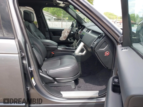 2018 Land Rover Range Rover HSE с VIN SALGS2SV1JA397462, выставлен на аукционе IAAI как лот 42166558 с пробегом 55 421 миль миль и . История ставок и продаж доступна на DreamBid. Изображение 5.