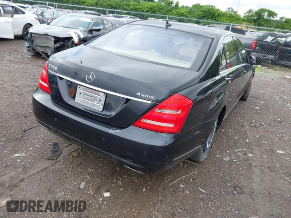2010 Mercedes-Benz S 550 with VIN WDDNG8GB8AA328534, listed as a IAAI auction lot 42246844 with 221,107 mi miles and . Bid and sale history available at DreamBid. Image 4.