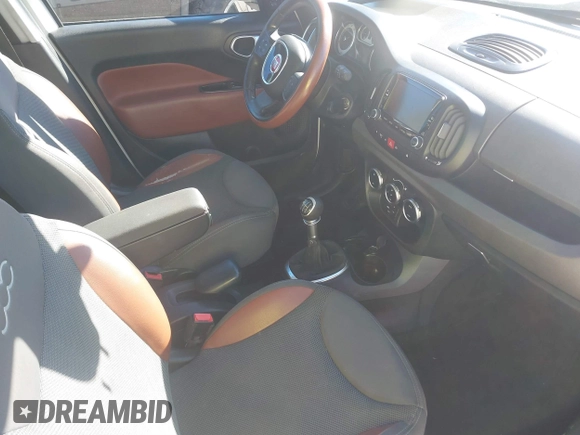 2014 FIAT 500L Trekking with VIN ZFBCFADH4EZ008478, listed as a IAAI auction lot 40806755 with 139,166 mi miles and . Bid and sale history available at DreamBid. Image 5.