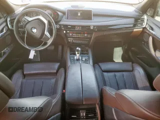 2017 BMW X5 sDrive35i z VIN 5UXKR2C52H0U17759, wystawiony jako Copart lot #58321955 z przebiegiem 92 938 mil mil oraz Szkoda całkowita • Salvage title. Historia ofert i sprzedaży dostępna na DreamBid. Obrazek 8.