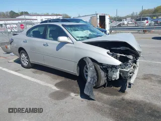 2003 Lexus ES 300 with VIN JTHBF30G530134530, listed as a IAAI auction lot 41875938 with 233,424 mi miles. Bid and sale history available at carsss.com. Image 1.