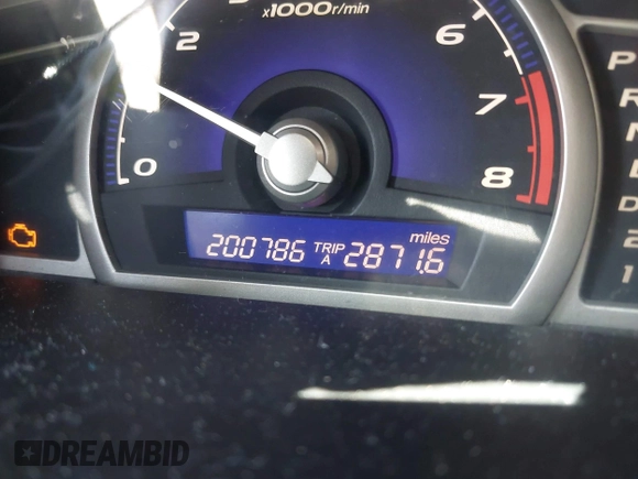 2010 Honda Civic LX-S z VIN 2HGFA1F65AH520380, wystawiony jako IAAI lot #42388957 z przebiegiem 200 786 mil mil oraz . Historia ofert i sprzedaży dostępna na DreamBid. Obrazek 15.
