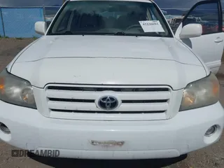 2005 Toyota Highlander z VIN JTEEP21A750094255, wystawiony jako IAAI lot #42236694 z przebiegiem 242 749 mil mil oraz . Historia ofert i sprzedaży dostępna na DreamBid. Obrazek 6.