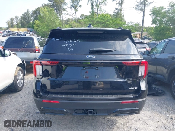 2025 Ford Explorer ST-Line z VIN 1FMUK8KH4SGB39339, wystawiony jako IAAI lot #42122821 z przebiegiem Nie podano mil oraz . Historia ofert i sprzedaży dostępna na DreamBid. Obrazek 15.