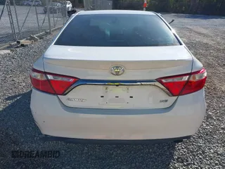 2015 Toyota Camry XLE with VIN 4T1BF1FK5FU945058, listed as a IAAI auction lot 41827105 with 78,011 mi miles. Bid and sale history available at carsss.com. Image 16.