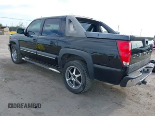2004 Chevrolet Avalanche Z71 with VIN 3GNEK12TX4G189598, listed as a IAAI auction lot 41998670 with 368,875 mi miles and . Bid and sale history available at DreamBid. Image 3.