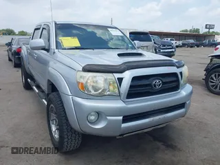 2007 Toyota Tacoma with VIN 3TMLU42N87M009540, listed as a IAAI auction lot 42427075 with 226,532 mi miles and . Bid and sale history available at DreamBid. Image 1.
