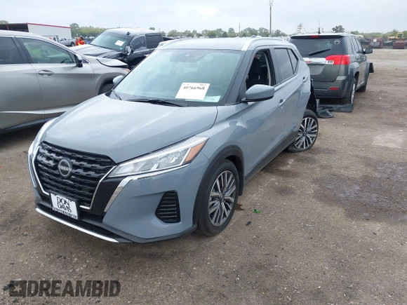2024 Nissan Kicks SV with VIN 3N1CP5CV3RL576777, listed as a IAAI auction lot 40766968 with 1,403 mi miles. Bid and sale history available at carsss.com. Image 17.