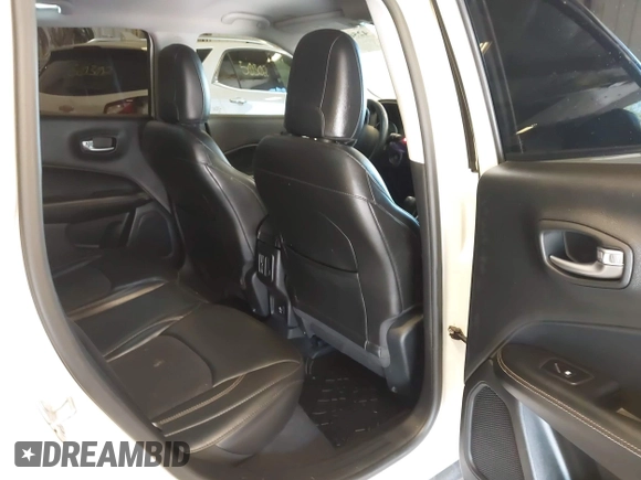 2018 Jeep Compass Latitude с VIN 3C4NJDBBXJT349731, выставлен на аукционе IAAI как лот 42564250 с пробегом 72 303 миль миль и . История ставок и продаж доступна на DreamBid. Изображение 8.