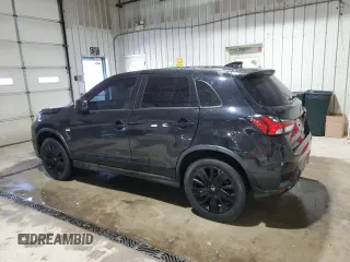 2023 Mitsubishi Outlander ES z VIN JA4ARUAU9PU012079, wystawiony jako Copart lot #52338905 z przebiegiem 31 458 mil mil oraz Szkoda całkowita • Salvage title. Historia ofert i sprzedaży dostępna na DreamBid. Obrazek 2.