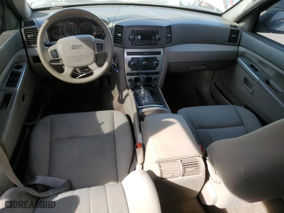 2007 Jeep Grand Cherokee Laredo with VIN 1J8HS48P37C626360, listed as a Copart auction lot 42608185 with 129,715 mi miles and Salvage Title. Bid and sale history available at carsss.com. Image 8.