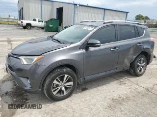 2018 Toyota RAV4 XLE with VIN 2T3WFREV5JW514733, listed as a Copart auction lot 61393935 with 53,632 mi miles and Salvage title. Bid and sale history available at DreamBid. Image 1.