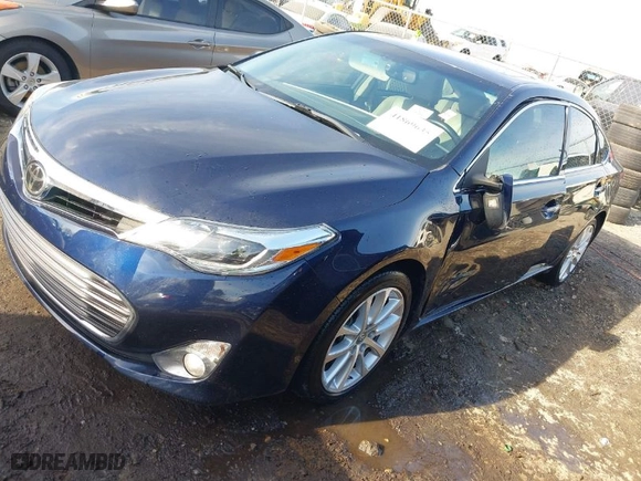 2013 Toyota Avalon XLE with VIN 4T1BK1EB7DU041688, listed as a IAAI auction lot 41869635 with 144,980 mi miles. Bid and sale history available at carsss.com. Image 2.