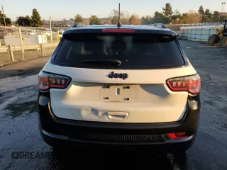 2019 Jeep Compass Altitude with VIN 3C4NJCBB8KT658335, listed as a Copart auction lot 41787465 with 126,032 mi miles and Clean Title. Bid and sale history available at carsss.com. Image 6.