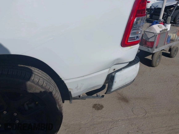 2020 Ram 1500 Big Horn with VIN 1C6SRFFT8LN397491, listed as a IAAI auction lot 42543417 with 74,639 mi miles and . Bid and sale history available at DreamBid. Image 18.