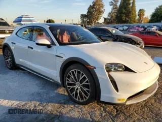 2022 Porsche Taycan 4 with VIN WP0BA2Y10NSA67274, listed as a Copart auction lot 84293924 with 33,234 mi miles and Salvage title. Bid and sale history available at DreamBid. Image 4.