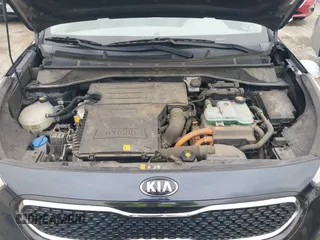 2017 Kia Niro Touring with VIN KNDCE3LC6H5048381, listed as a IAAI auction lot 42035129 with 133,559 mi miles. Bid and sale history available at carsss.com. Image 10.