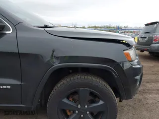 2014 Jeep Grand Cherokee Overland with VIN 1C4RJFCG6EC121654, listed as a IAAI auction lot 42051730 with 163,853 mi miles. Bid and sale history available at carsss.com. Image 18.