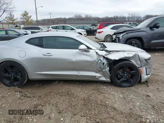 2019 Chevrolet Camaro 1LS with VIN 1G1FB1RX6K0138471, listed as a IAAI auction lot 41726785 with 71,149 mi miles and . Bid and sale history available at carsss.com. Image 13.