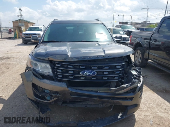 2017 Ford Explorer XLT z VIN 1FM5K7D80HGB90292, wystawiony jako IAAI lot #42548449 z przebiegiem 53 833 mil mil oraz . Historia ofert i sprzedaży dostępna na DreamBid. Obrazek 12.