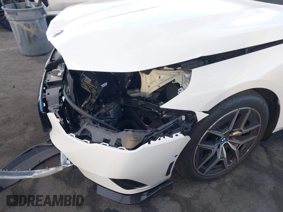 2024 BMW i5 M60 with VIN WBY43FK05RCR89416, listed as a IAAI auction lot 41263506 with 5,062 mi miles and . Bid and sale history available at DreamBid. Image 19.