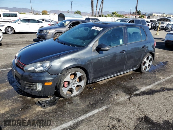 2012 Volkswagen GTI w/Conv & Sunroof PZEV с VIN WVWHD7AJ2CW328772, выставлен на аукционе Copart как лот 81424184 с пробегом 136 589 миль миль и Чистый • Clean title. История ставок и продаж доступна на DreamBid. Изображение 1.