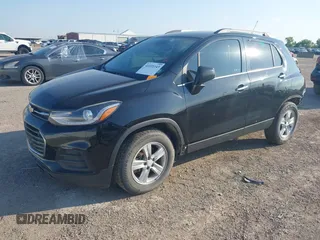 2019 Chevrolet Trax LT z VIN 3GNCJLSB0KL372560, wystawiony jako IAAI lot #42221143 z przebiegiem 114 524 mil mil oraz . Historia ofert i sprzedaży dostępna na DreamBid. Obrazek 19.