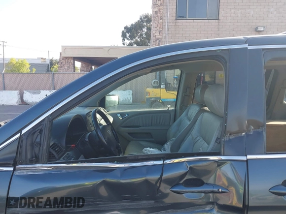 2006 Honda Odyssey Touring с VIN 5FNRL38826B027110, выставлен на аукционе IAAI как лот 42096478 с пробегом 189 615 миль миль и . История ставок и продаж доступна на DreamBid. Изображение 18.